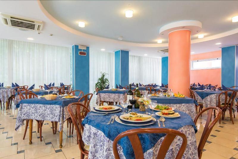 Hotel Ervill 리미니 외부 사진
